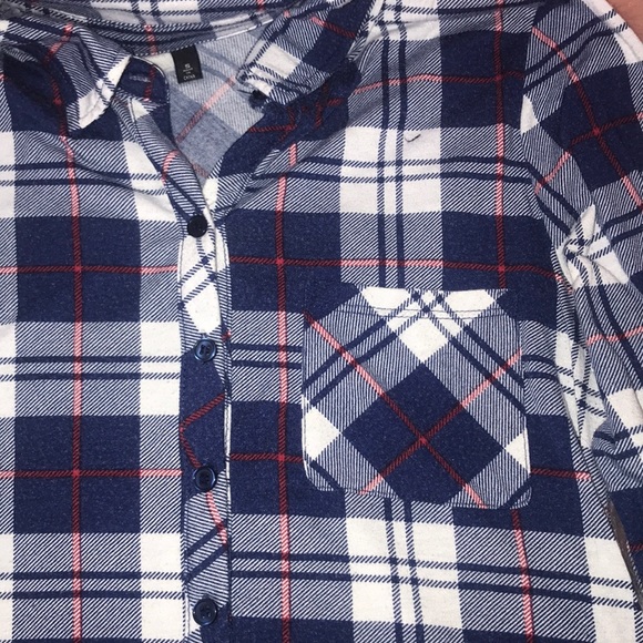 Blue, Red, and White. Flannel - Picture 2 of 3